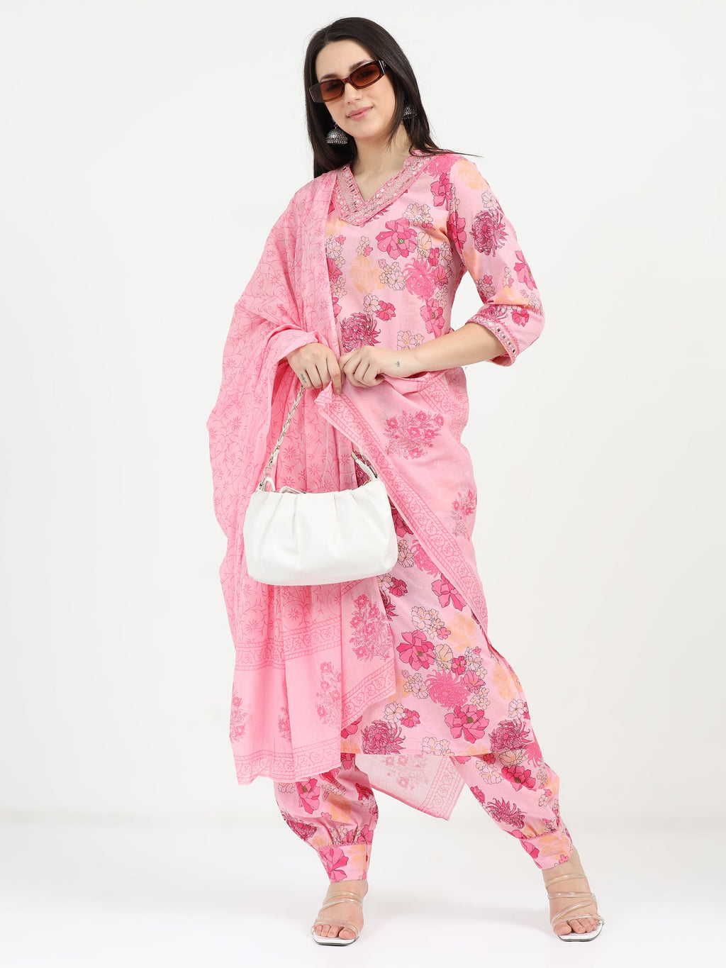 Gulabi Grace Kurta Set