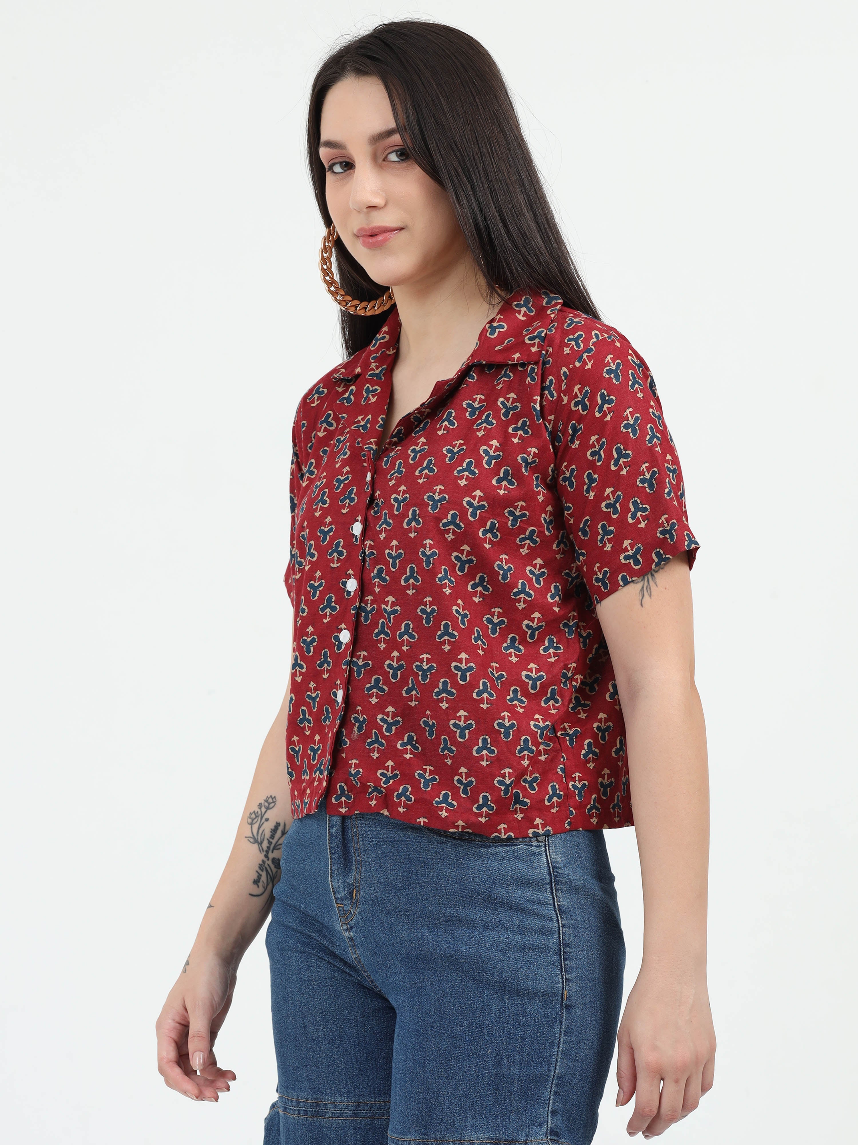 Laal Love Shirt