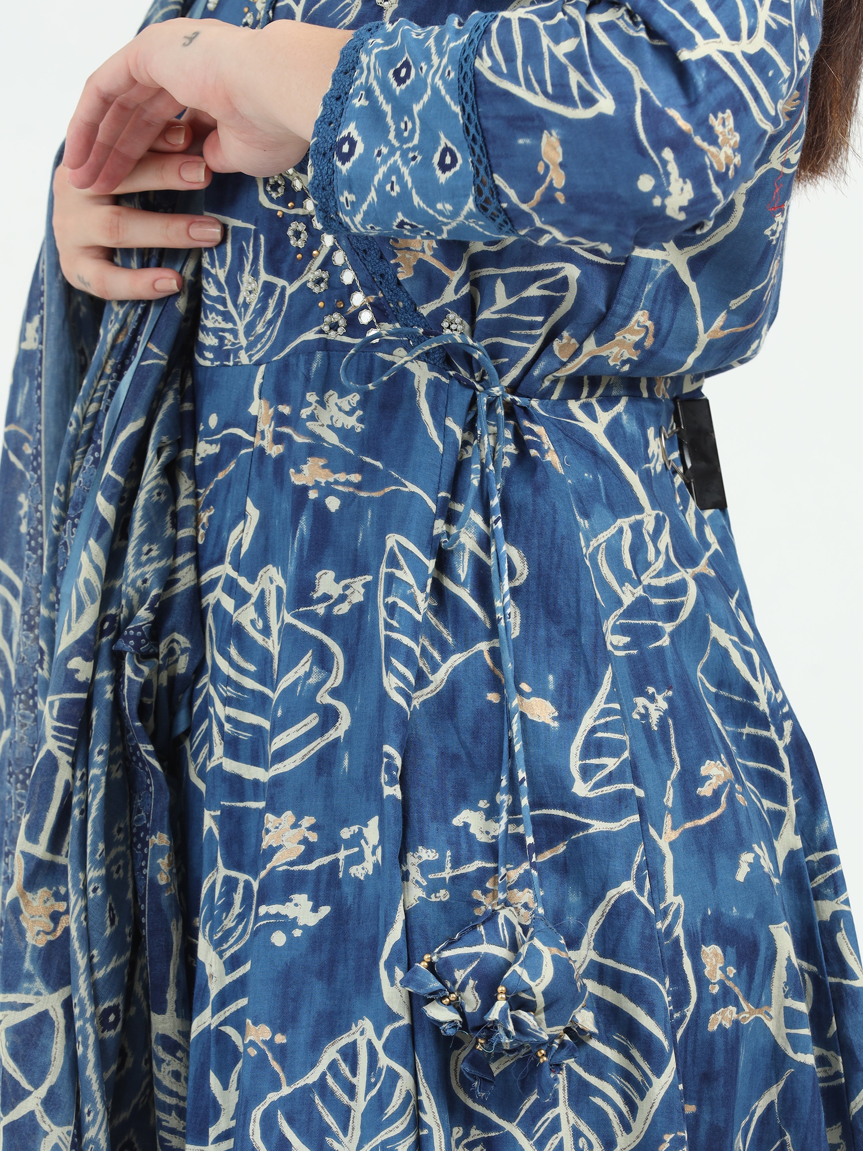 Neel Nakhra Kurta Set