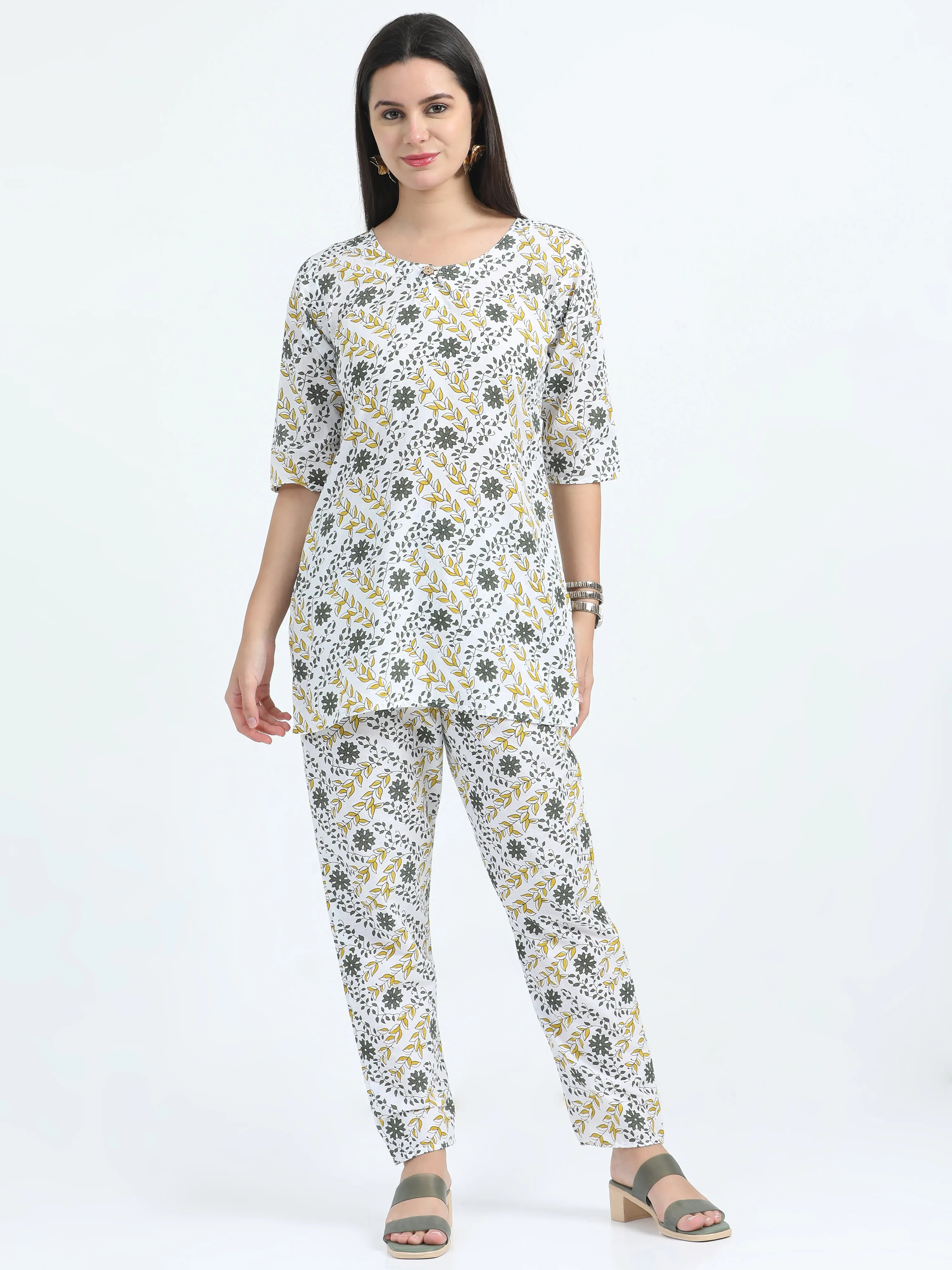 Sunhari Sapna Short Kurta Set