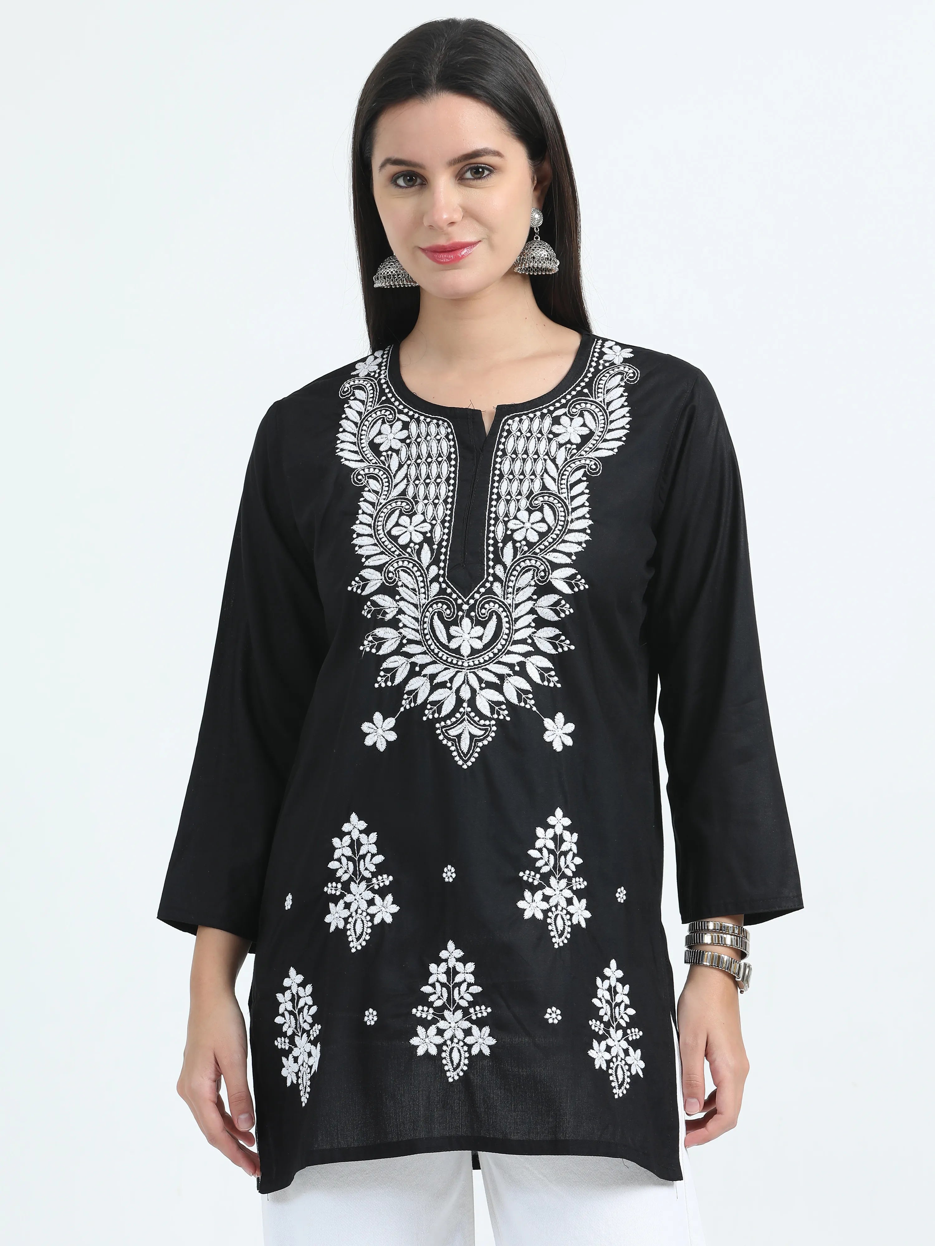 Nisha Noor Chikankari Short Kurta